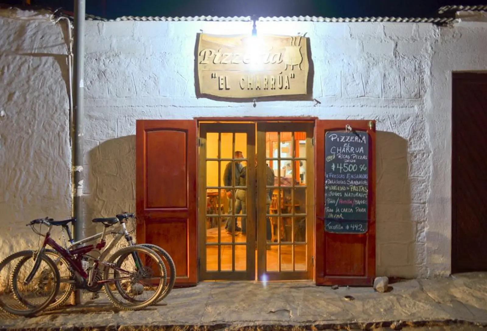 pizzaria-el-charrua-exterior