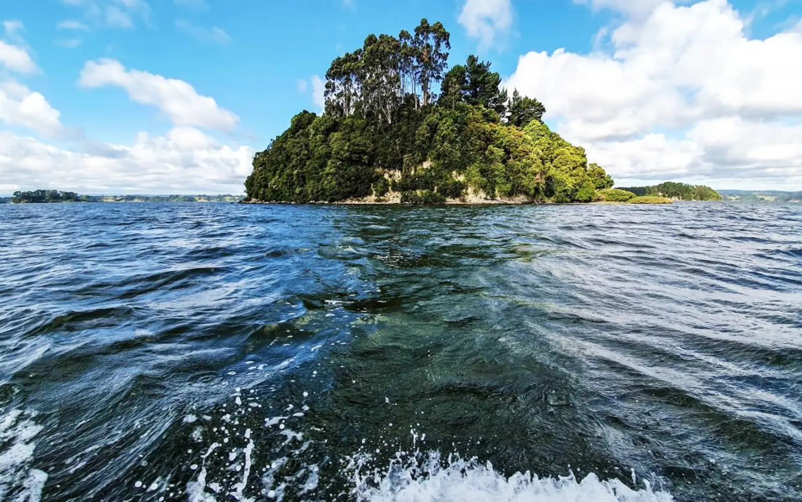 Lago Budi
