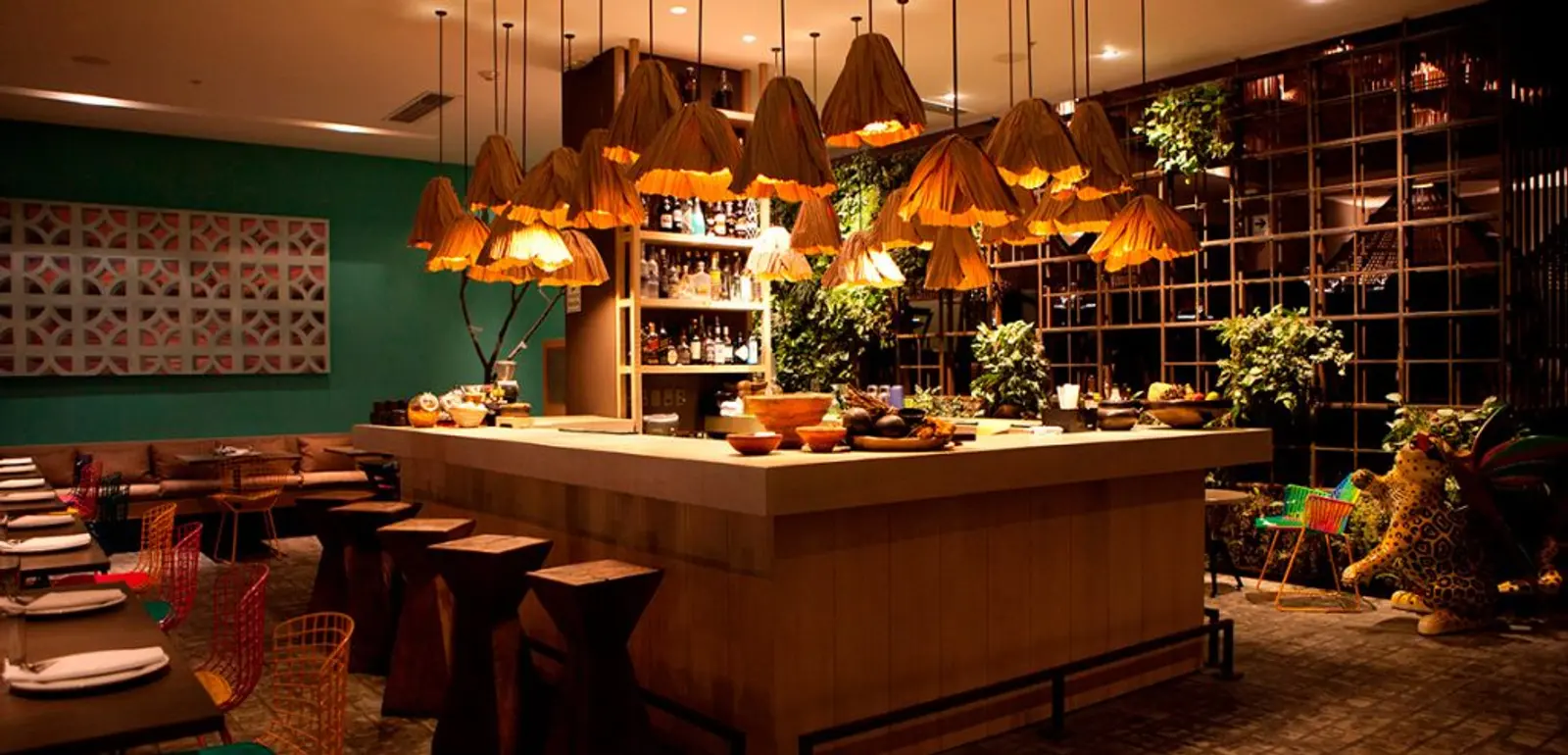 Interior de restaurante elegante